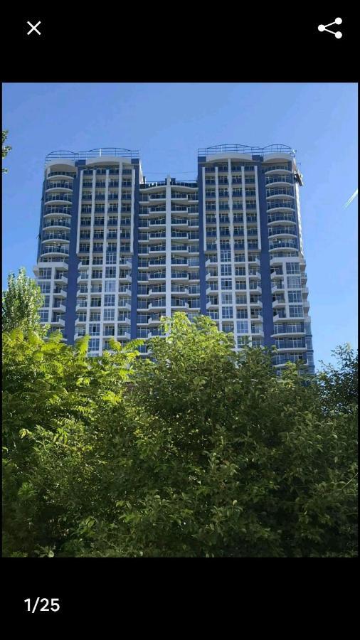 Sunny Mood Batumi Apartment Luaran gambar